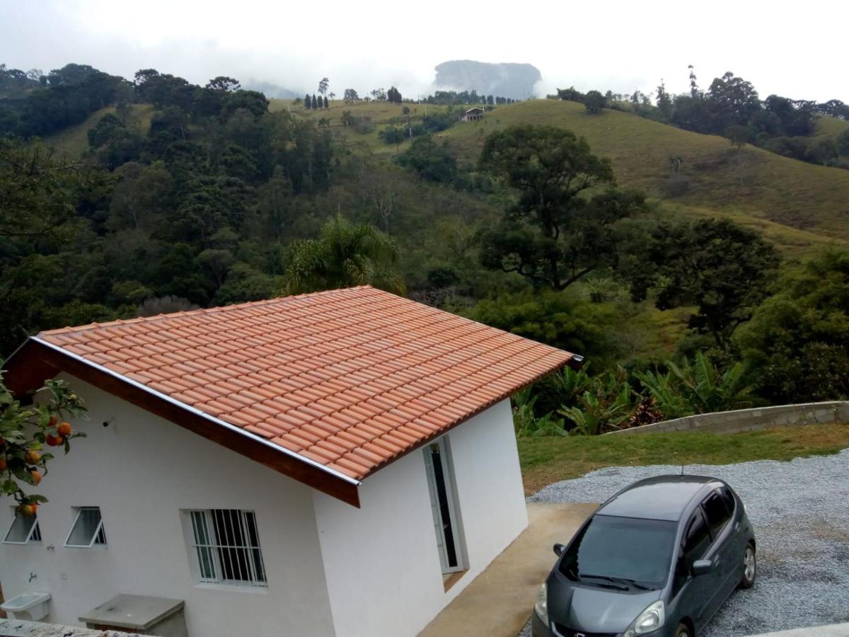 Cantinho Da Divina Paz São Bento do Sapucaí Exterior foto